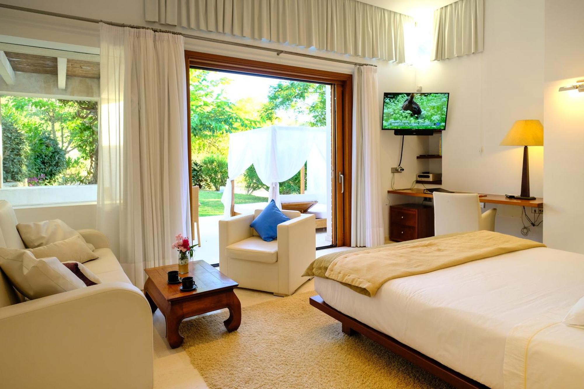 Can Lluc Boutique Hotel & Luxury Villas San Rafael De Sa Creu Exteriör bild